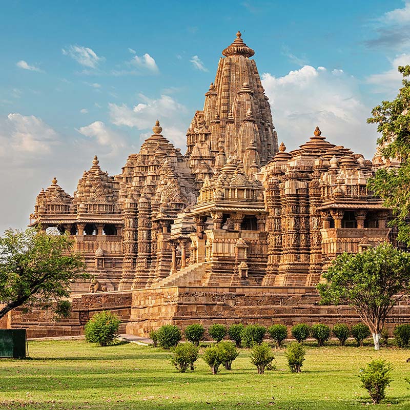Tourist Places to Visit in Madhya Pradesh