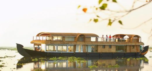 why-kerala-backwaters-are-so-popular-among-tourists