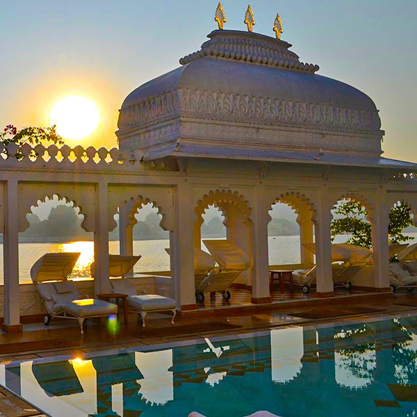 Golden Triangle Luxury Tour with Udaipur