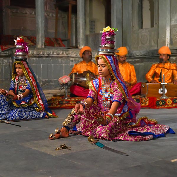 Rajasthan with Varanasi & Amritsar