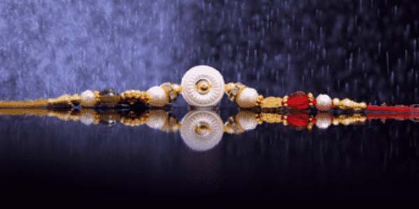 Origin of the festival Raksha Bandhan Origin of the festival Raksha Bandhan