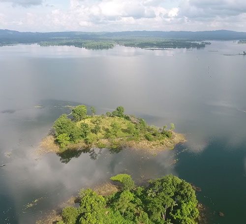 Dumboor Lake